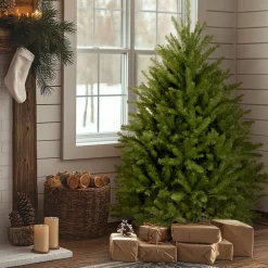 Clearance 4.5 ft. Dunhill Fir Tree Full|Unlit