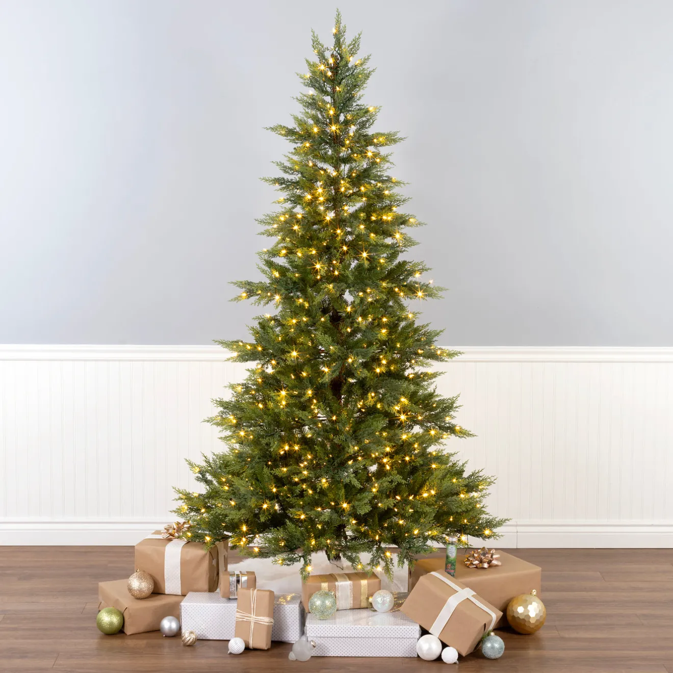 Clearance 7.5 ft. Festive Fern Tree with Clear Lights Full|7 To 7.5 Feet