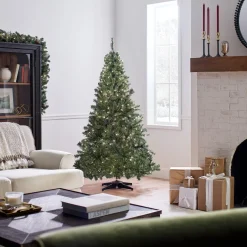Clearance 6 ft. Pre-Lit Kincaid Spruce Tree with Clear Lights Full|Pre-Lit