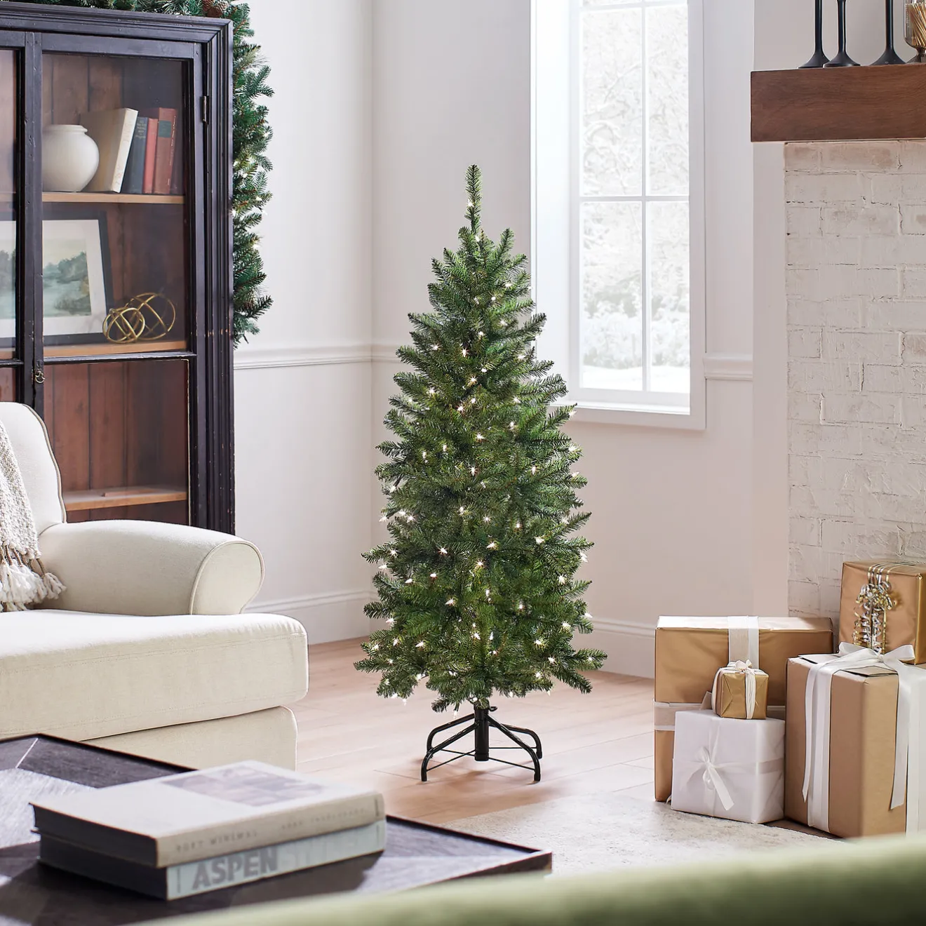 Hot 4.5 ft. Pre-Lit Kingswood Fir Pencil Tree with Clear Lights Pencil Slim|Pre-Lit
