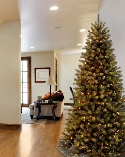 Outlet 7 ft. Pre-Lit North Valley Spruce Tree with 700 Clear Lights Full|Pre-Lit