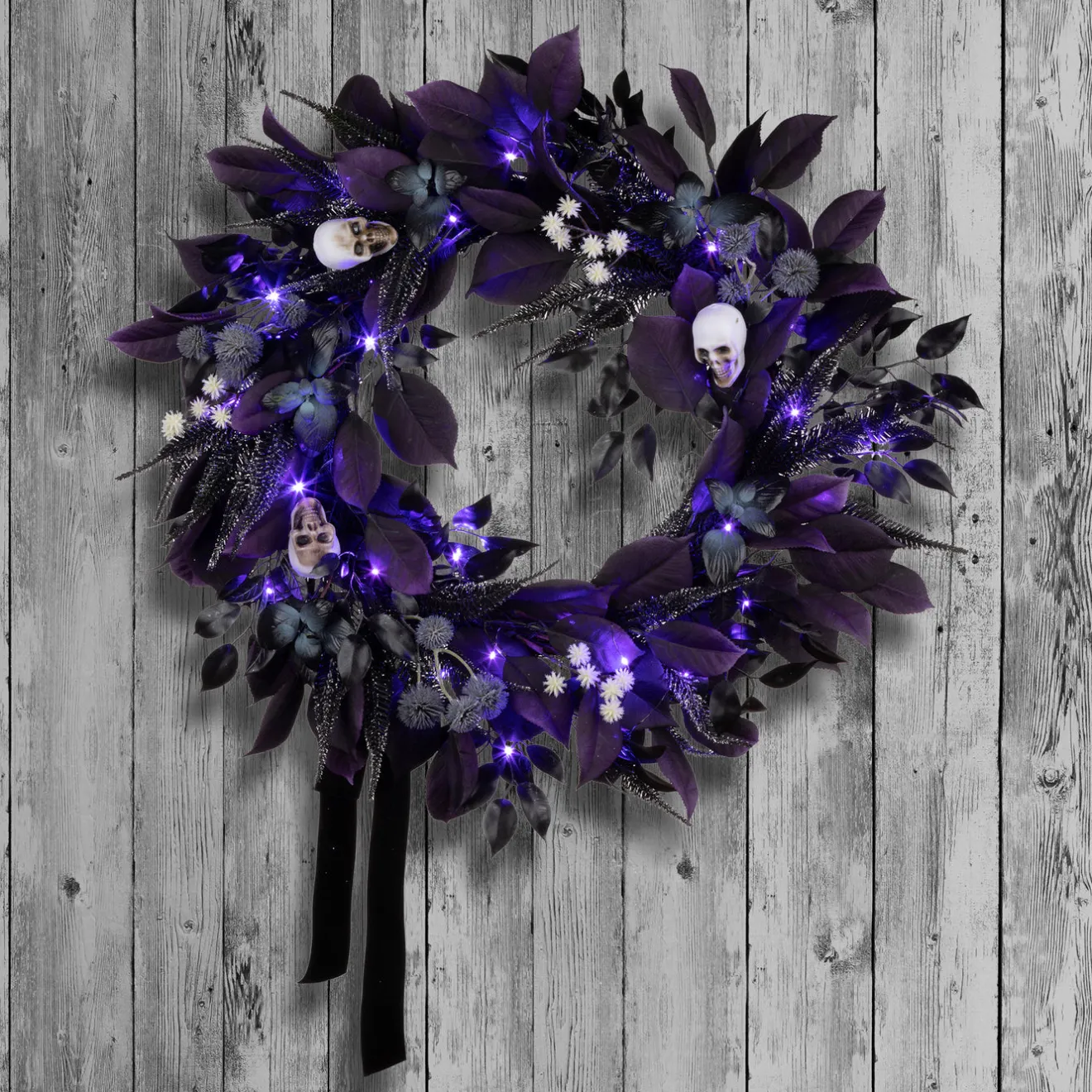 Hot 26 in. Halloween Floral Mini Skull Wreath with LED Lights Wreaths