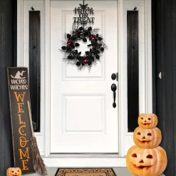 New 19 in. Halloween Trick or Treat Metal Wreath Hanger Wreaths