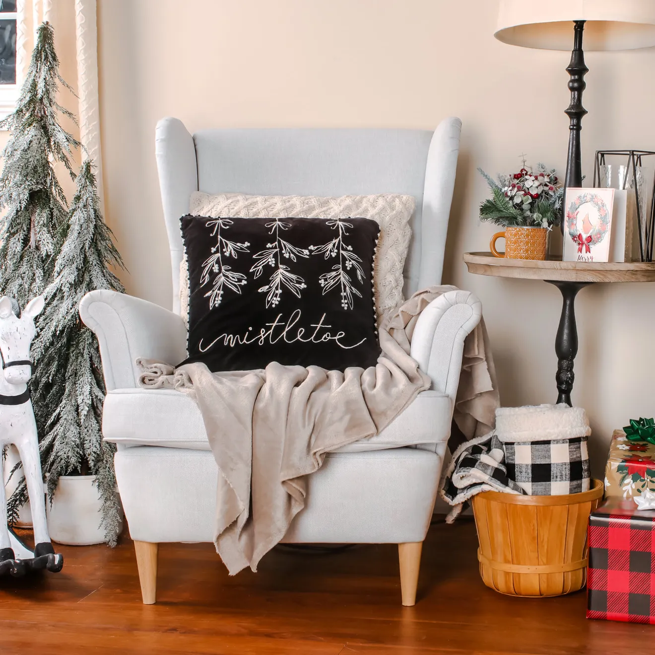 Hot 18 in. HGTV Home Collection Mistletoe Pillow Pillows & Throws