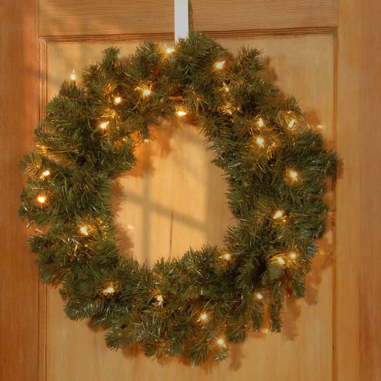 New 24 in. Pre-Lit Promotional Fir Wreath with Clear Lights Pre-Lit Christmas Wreaths|21-24 Inch Christmas Wreaths