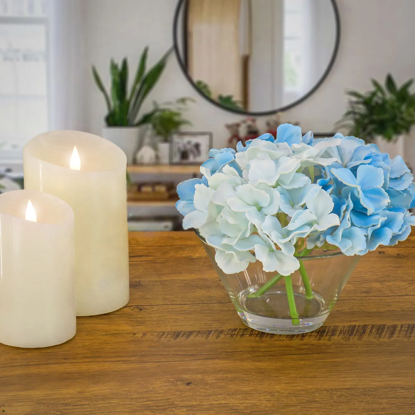 Sale 8 in. Spring Blue Hydrangea Bouquet in Glass Vase Flower Arrangements