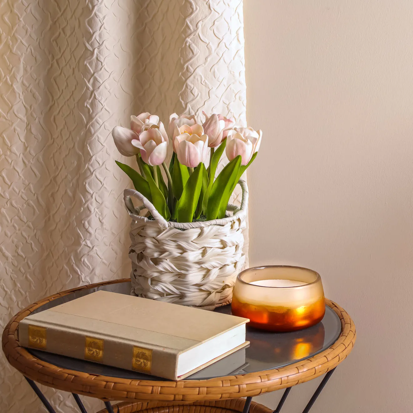 Outlet 10 in. Spring Pink Tulip Bouquet in White Basket Flower Arrangements