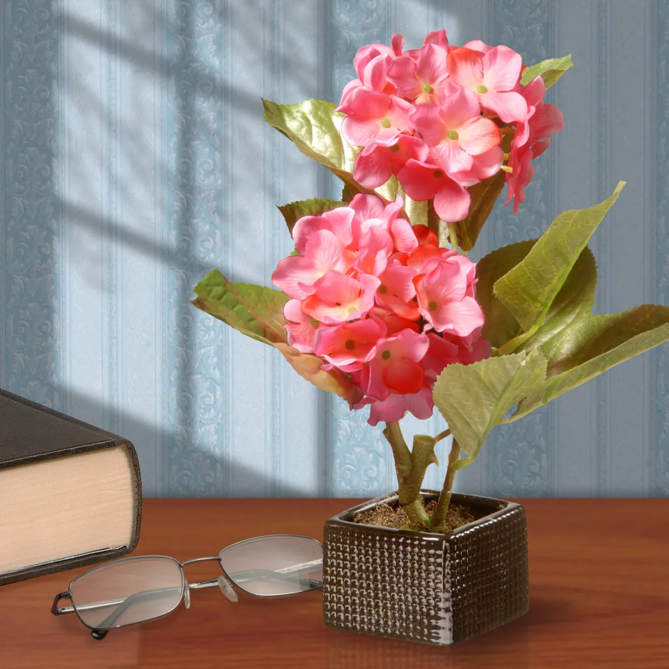 Clearance 10 in. Spring Potted Pink Hydrangeas Flower Pot with Leafy Greens Potted Plants