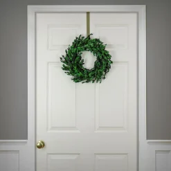 Best 18 in. Spring Wreath with Boxwood Flowers, Flowing Green Stems Wreaths