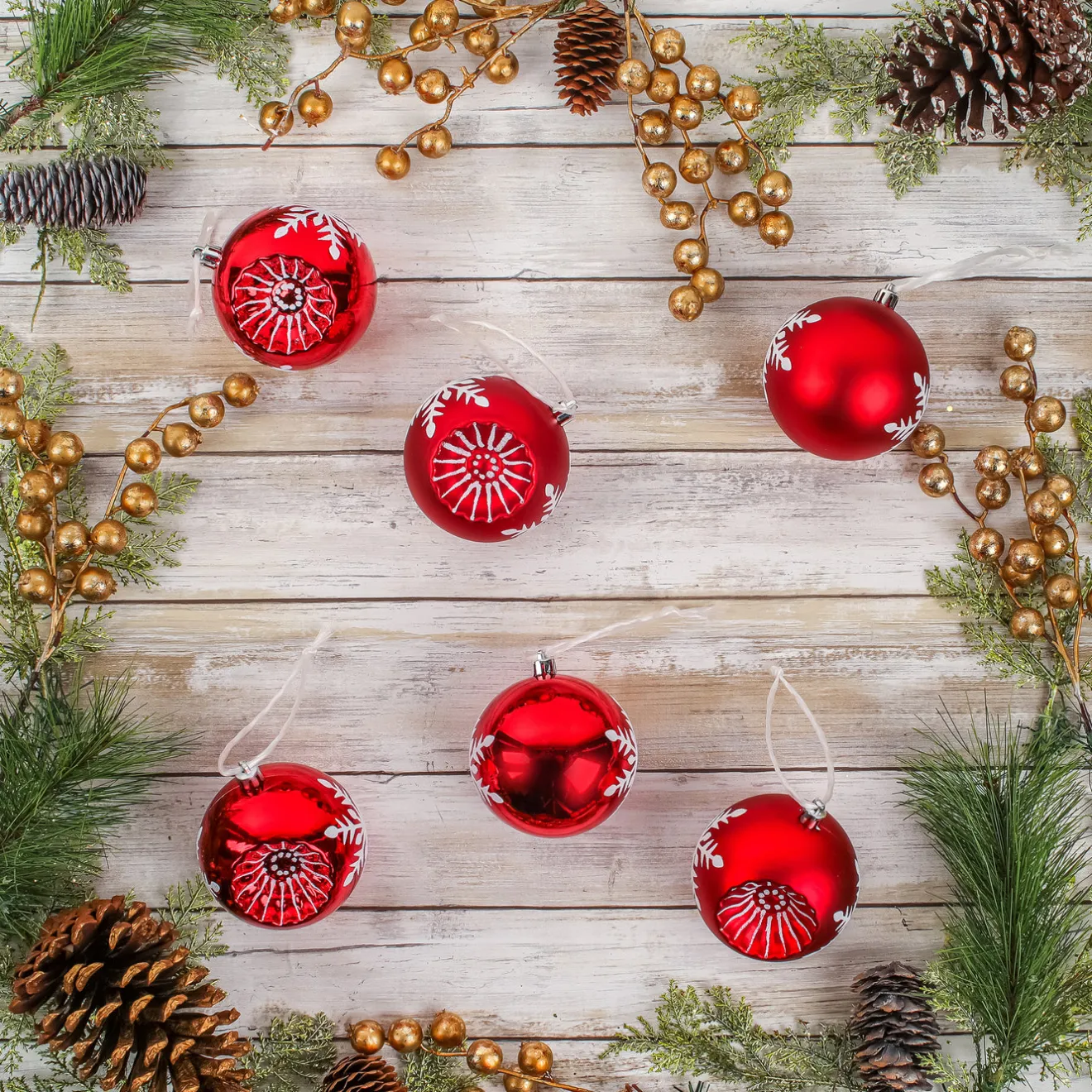 6-Piece Shatterproof Snowflake Red Ornaments Tree Ornaments