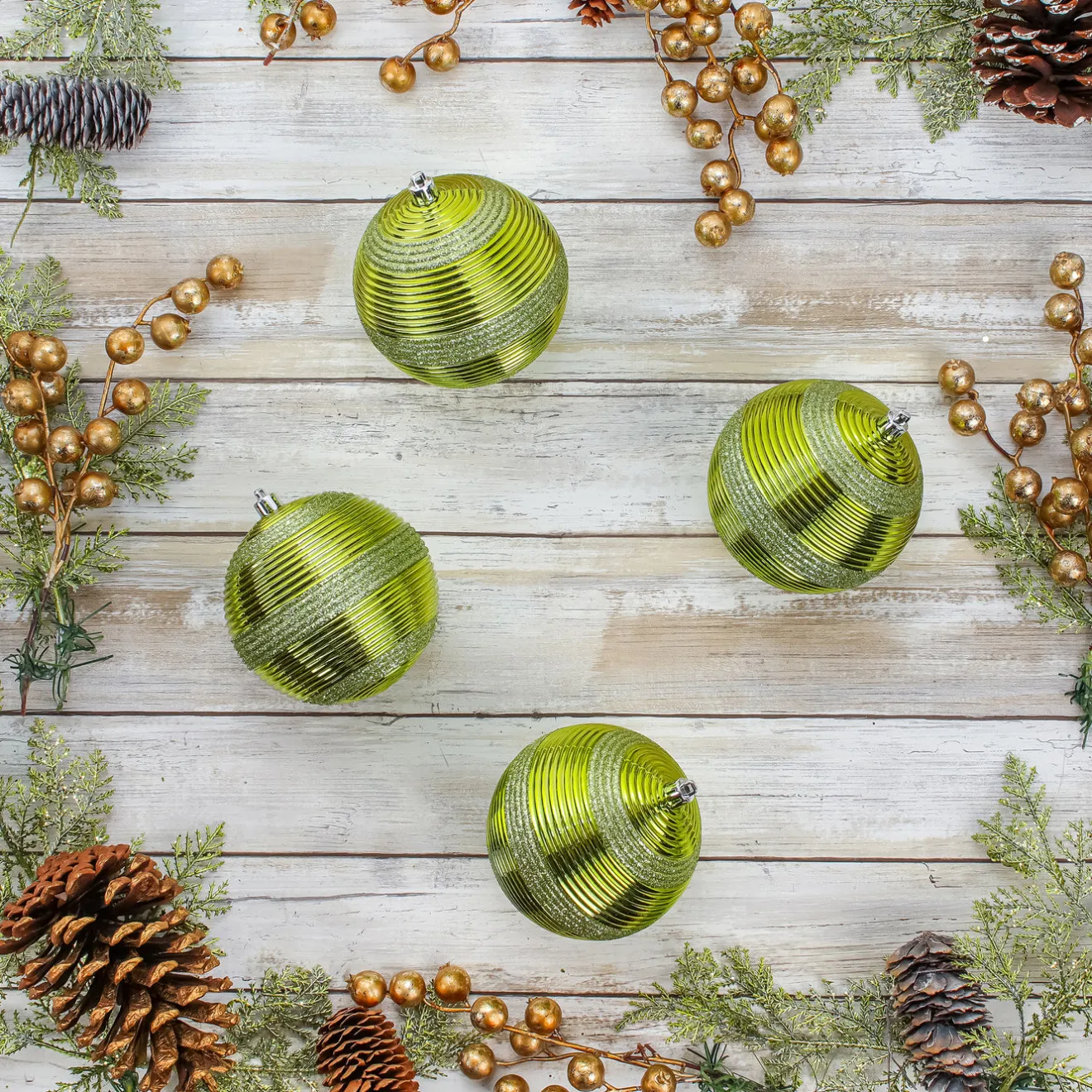 Online 4-Piece Shatterproof Swirling Lime Green Ornaments Tree Ornaments
