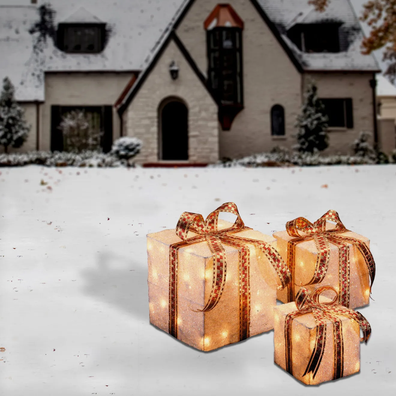 Best Pre-Lit White and Gold Gift Boxes, Set of Three, White Lights Decorative Accents
